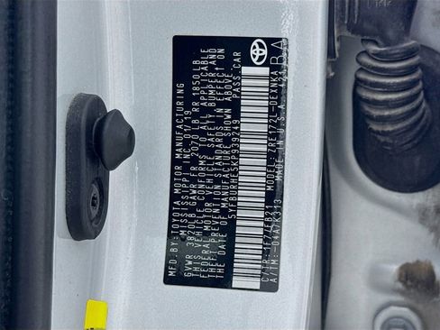 Used 2019 Toyota Corolla LE image 37