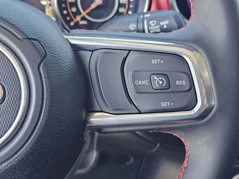 Used 2023 Jeep Gladiator Rubicon w/ Cold Weather Group AWD/4WD image 23