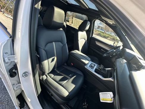 Used 2025 MAZDA CX-90 3.3 Turbo S w/ Premium Package AWD/4WD image 27
