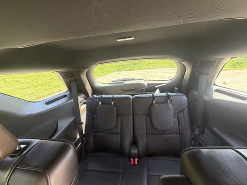 Used 2023 Ford Explorer King Ranch w/ Technology Package AWD/4WD image 29