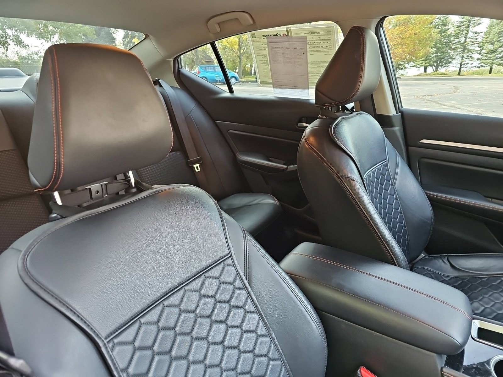 Used 2024 Nissan Altima 2.5 SR FWD image 11