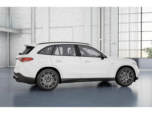 Certified 2026 Mercedes-Benz GLC 43 AMG 4MATIC image 18