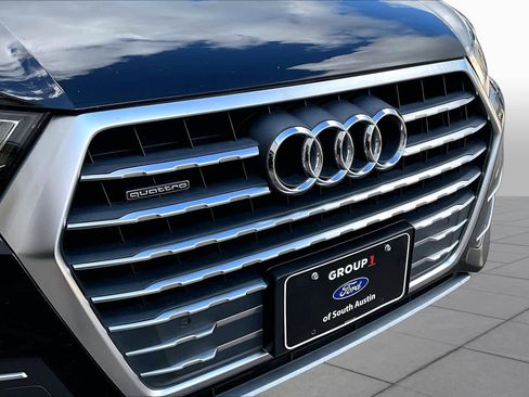 Used 2018 Audi Q7 3.0T Premium AWD/4WD image 30