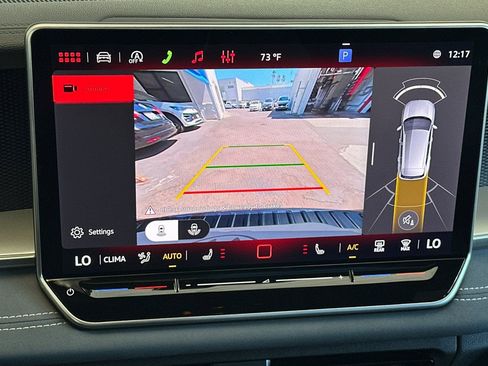 New 2026 Volkswagen Tiguan SE R-Line FWD image 17
