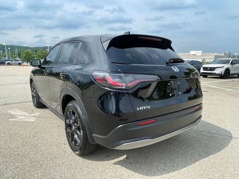 Used 2025 Honda HR-V Sport image 5