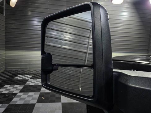 Used 2023 Chevrolet Silverado 1500 High Country w/ Technology Package image 40