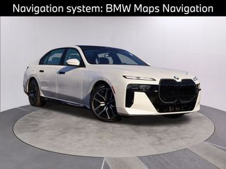 Certified 2025 BMW 760i xDrive video 3