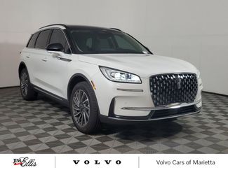 Used 2026 Lincoln Corsair Reserve w/ Rear Removable Package Tray FWD video 1