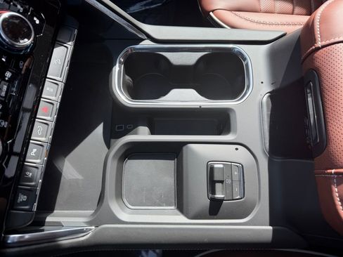 New 2026 GMC Sierra 2500 Denali Ultimate image 16