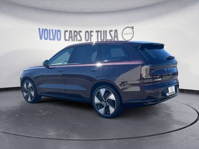 New 2025 Volvo EX90 Ultra