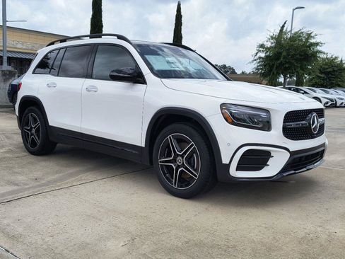 New 2024 Mercedes-Benz GLB 250 image 5