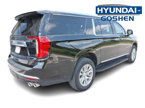 Used 2024 GMC Yukon XL Denali AWD/4WD image 9