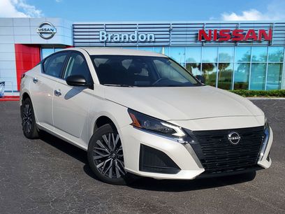 Certified 2024 Nissan Altima 2.5 SV