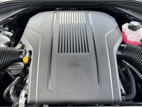 Certified 2025 Land Rover Range Rover Sport Autobiography AWD/4WD image 36