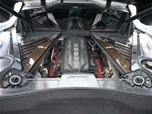 Used 2021 Chevrolet Corvette Stingray Premium Cpe w/ Z51 Performance Package RWD image 33