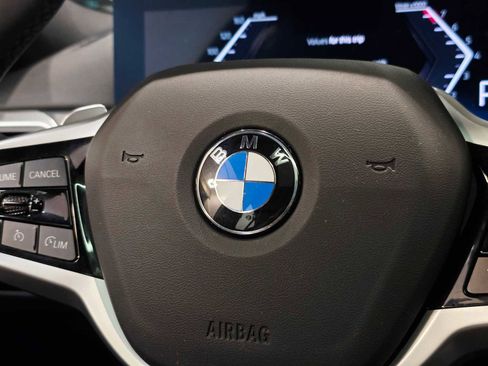 Used 2025 BMW 330i xDrive Sedan w/ Convenience Package image 23