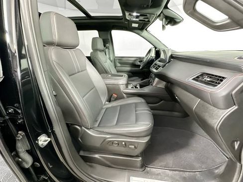 Used 2024 Chevrolet Tahoe RST w/ Luxury Package AWD/4WD image 31