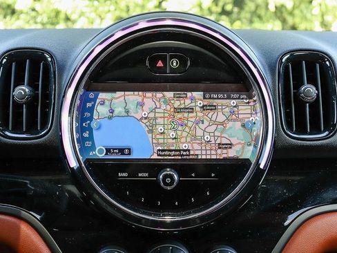 Used 2023 MINI Cooper Countryman S w/ Signature Upholstery Package FWD image 19