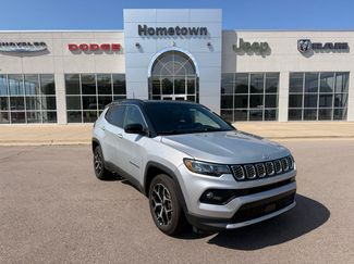 Used 2025 Jeep Compass Limited AWD/4WD video 1
