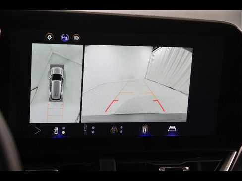 Certified 2025 Chevrolet Equinox LT w/ Convenience Package II AWD/4WD image 13