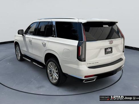 Used 2024 Cadillac Escalade Premium Luxury w/ LPO, Floor Liner Package AWD/4WD image 3
