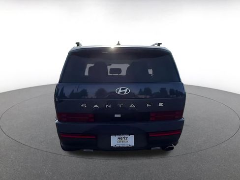Used 2025 Hyundai Santa Fe SEL FWD image 12