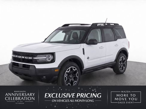 Used 2025 Ford Bronco Sport Outer Banks AWD/4WD image 1