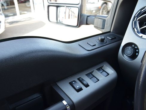 Used 2014 Ford F350 Lariat w/ Lariat Interior Package image 14