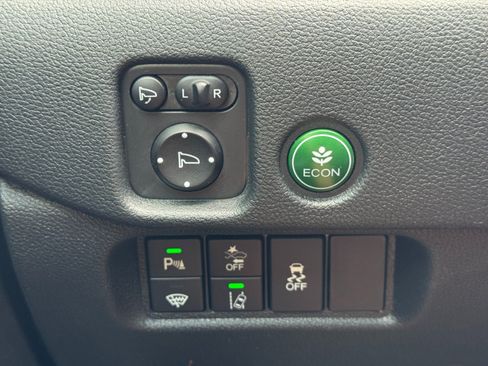 Used 2022 Honda Passport TrailSport image 18