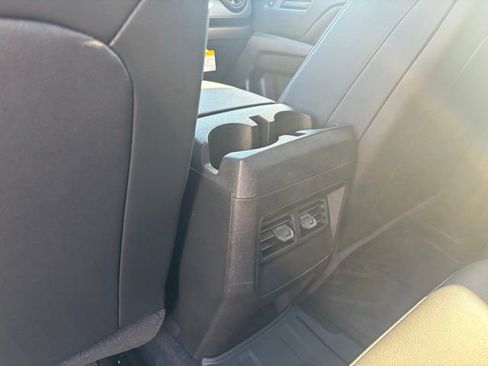 New 2026 Chevrolet Colorado Trail Boss AWD/4WD image 22