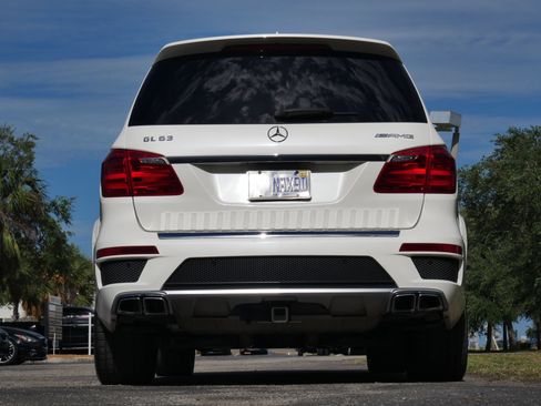 Used 2014 Mercedes-Benz GL 63 AMG 4MATIC image 12