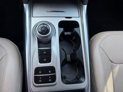 Used 2020 Ford Explorer Limited image 37