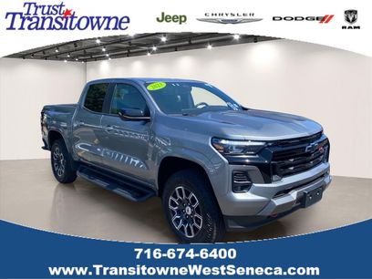 Used 2023 Chevrolet Colorado Z71 w/ Z71 Convenience Package 2