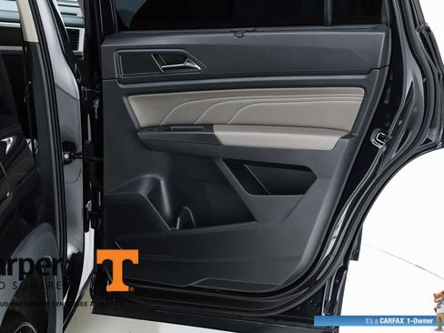 Used 2023 Volkswagen Atlas SE w/ Black Wheel Package FWD image 31