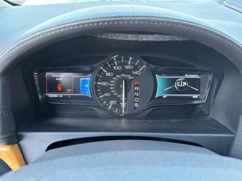 Used 2015 Lincoln MKX FWD w/ Equipment Group 102A image 31