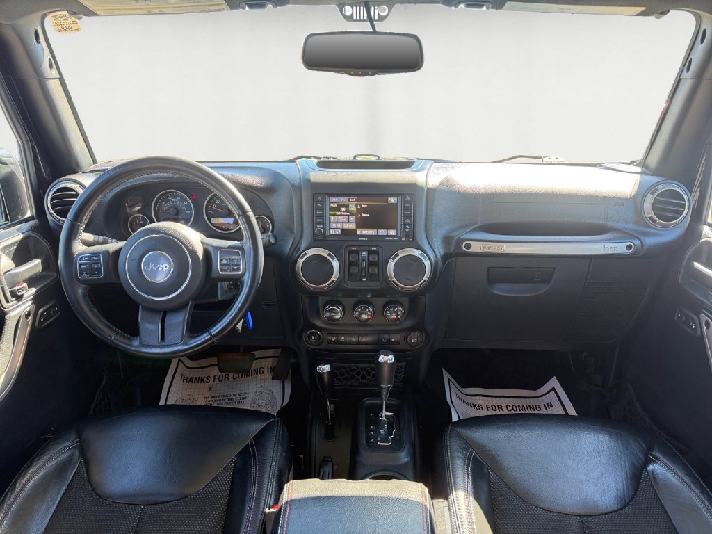 Used 2016 Jeep Wrangler Unlimited Sahara AWD/4WD image 11
