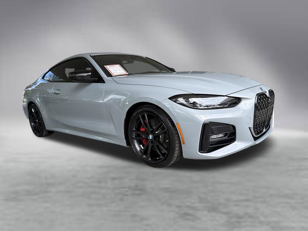 Used 2022 BMW 430i Coupe w/ M Sport Package RWD image 2
