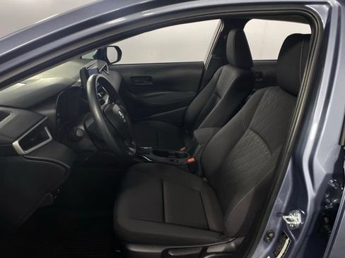 Used 2025 Toyota Corolla LE w/ Convenience Package FWD image 14