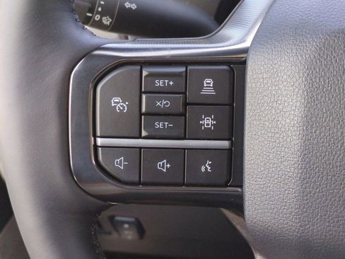 New 2025 Ford F350 Platinum w/ FX4 Off-Road Package image 26