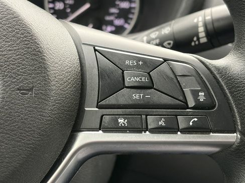 Used 2024 Nissan Sentra SV image 21