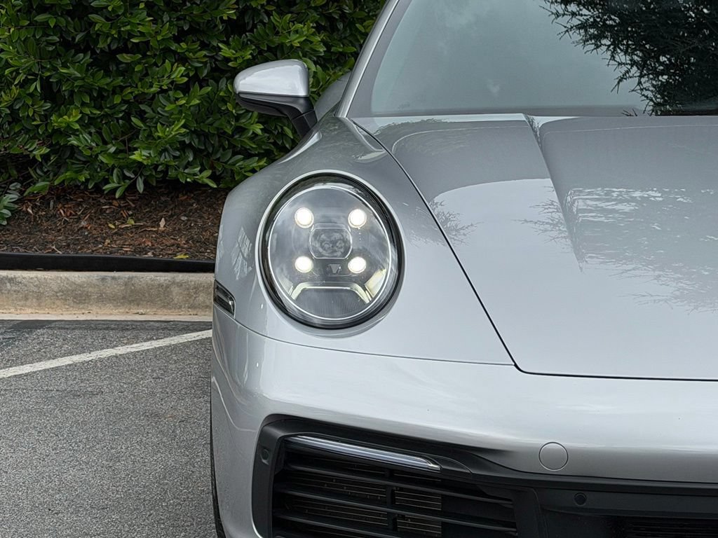 Used 2020 Porsche 911 Carrera S RWD image 4