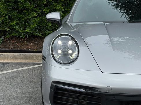 Used 2020 Porsche 911 Carrera S RWD image 4