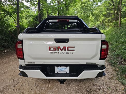 Used 2023 GMC Canyon Elevation w/ LPO, Sports Bar Package RWD image 4