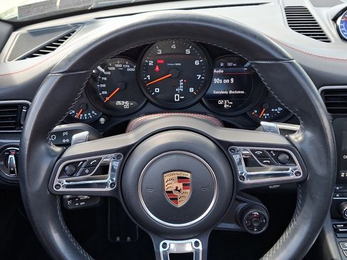 Used 2017 Porsche 911 Targa 4S AWD/4WD image 18