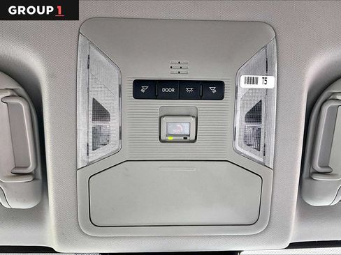 Certified 2025 Toyota RAV4 XLE AWD/4WD image 34