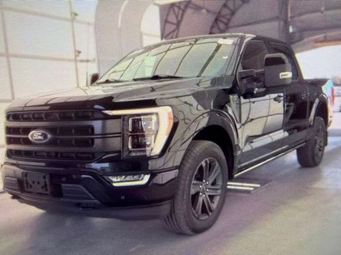 Used 2023 Ford F150 Lariat w/ Equipment Group 502A High AWD/4WD image 2