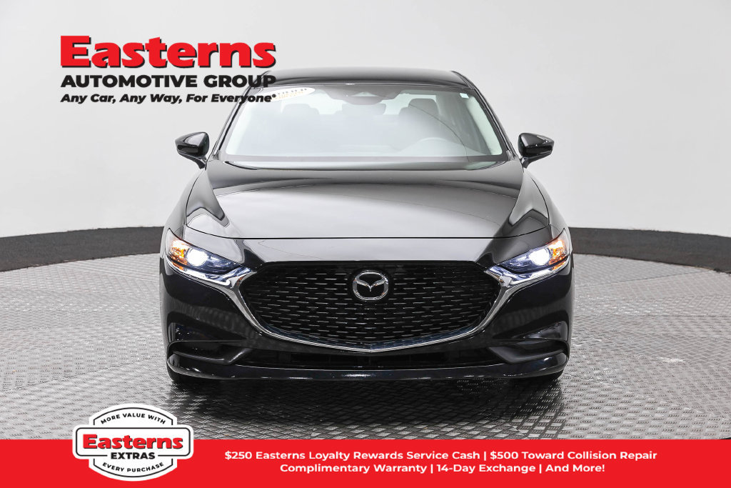 Used 2024 MAZDA MAZDA3 s FWD image 3
