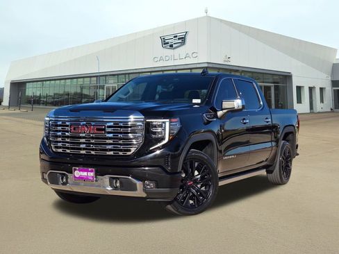 Used 2022 GMC Sierra 1500 Denali w/ Denali Reserve Package image 1