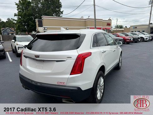 Used 2017 Cadillac XT5 FWD image 7