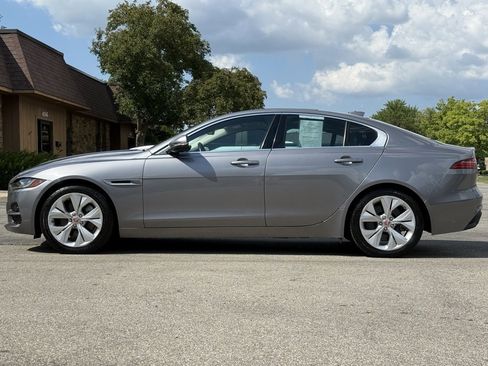 Used 2020 Jaguar XE S image 2